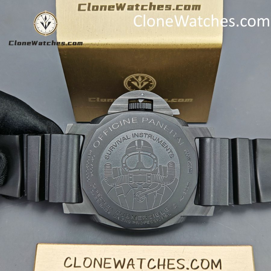 Panerai  1:1 Submersible Marina Militare Carbotech PAM 00979 - Image 12