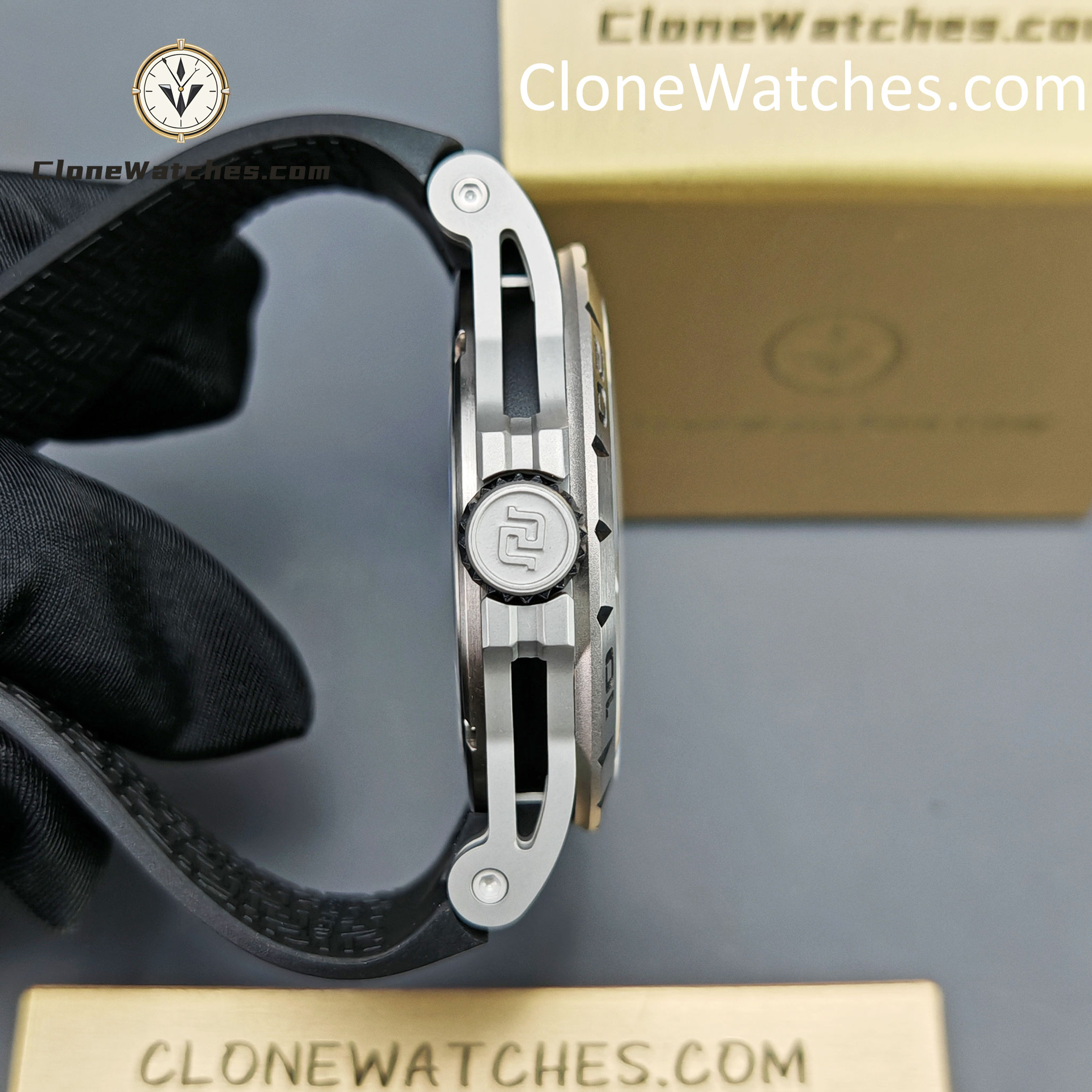 Roger Dubuis Super Clone Watches 1:1 Excalibur Skeleton Dial RDDBEX0479 45MM - Image 6