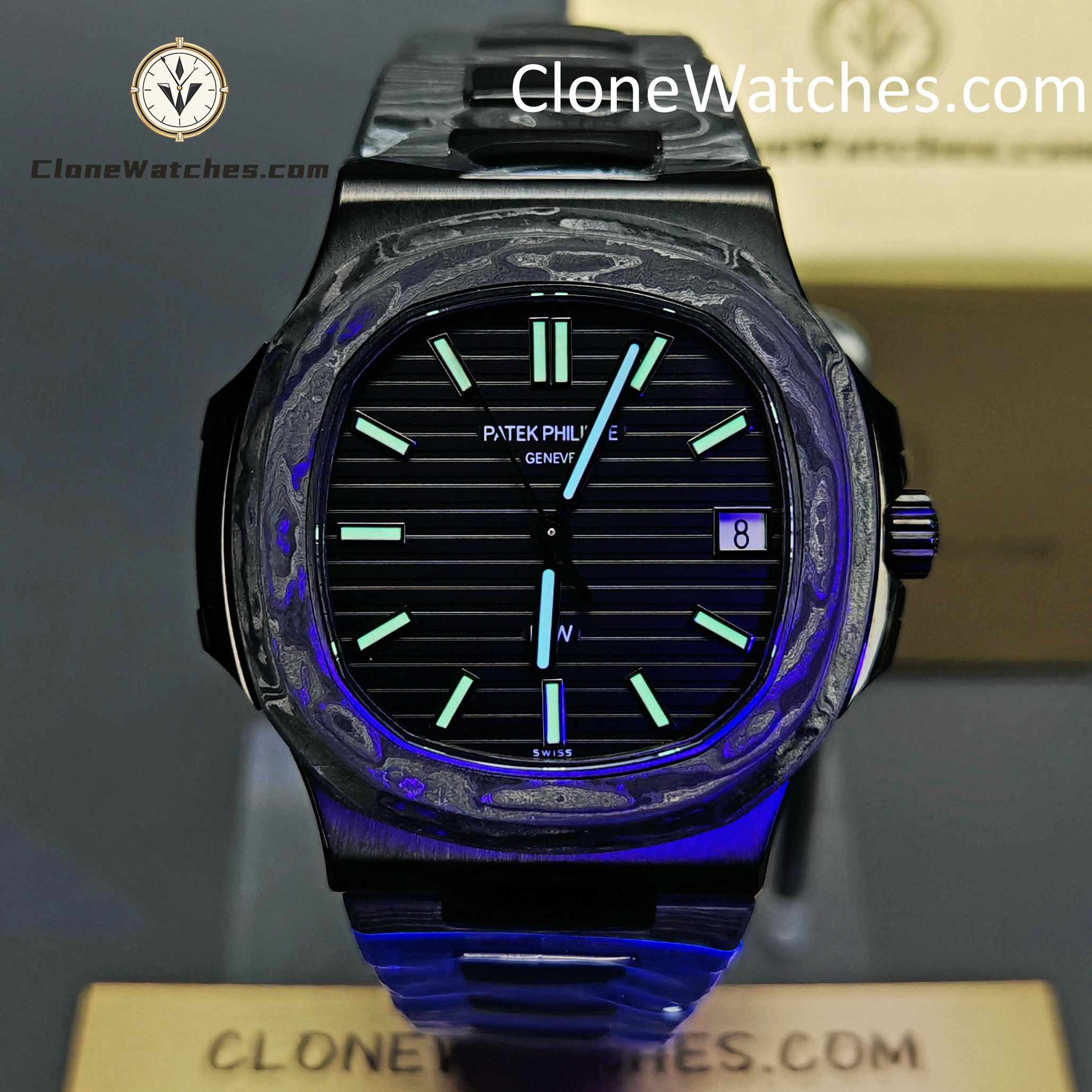 Modified Super Clone Watches 1:1 DiW Patek Philippe Nautilus CARBON BLACK 5711 - Image 2