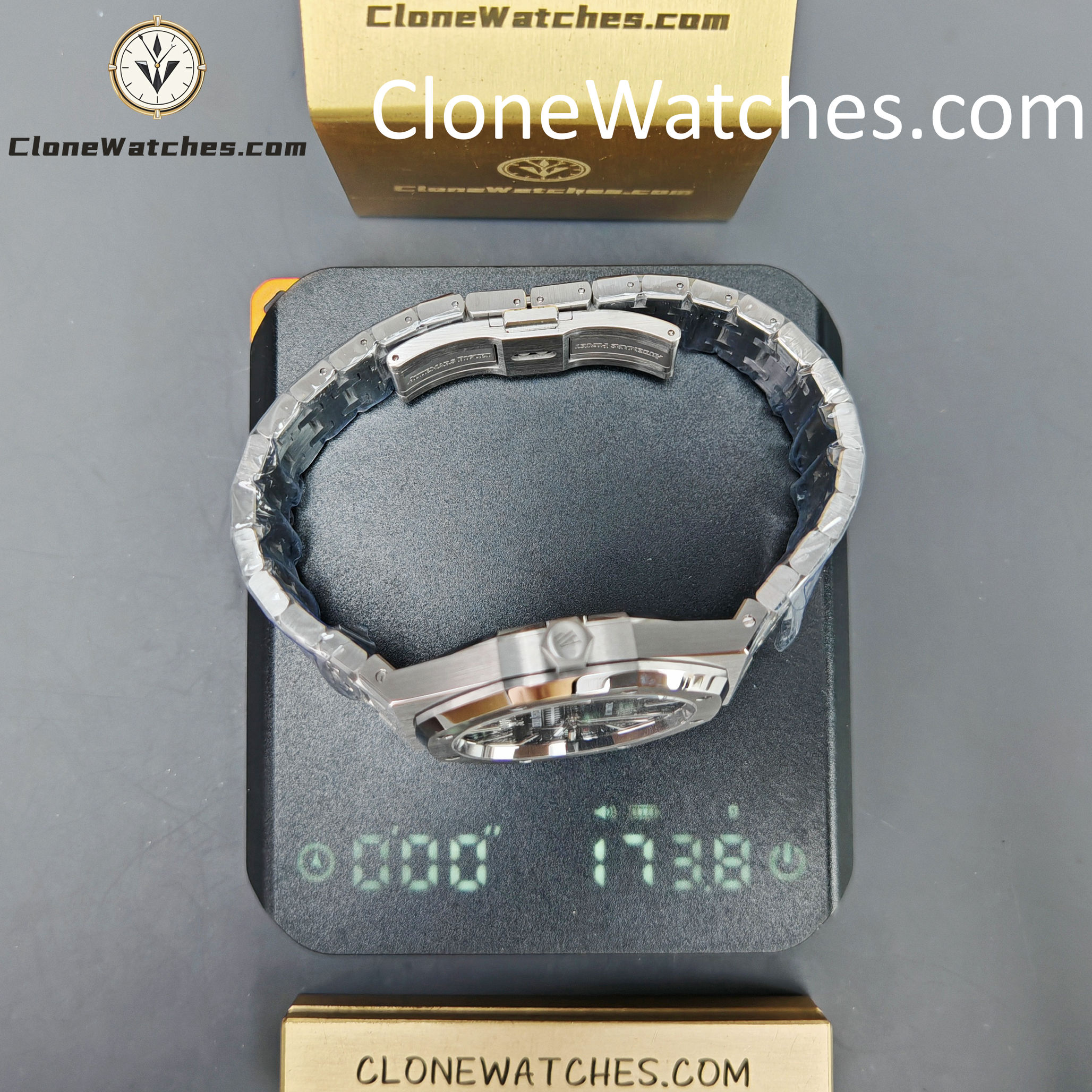 Audemars Piguet Super Clone Watches 1:1 Royal Oak 15400 Black Dial - Image 16