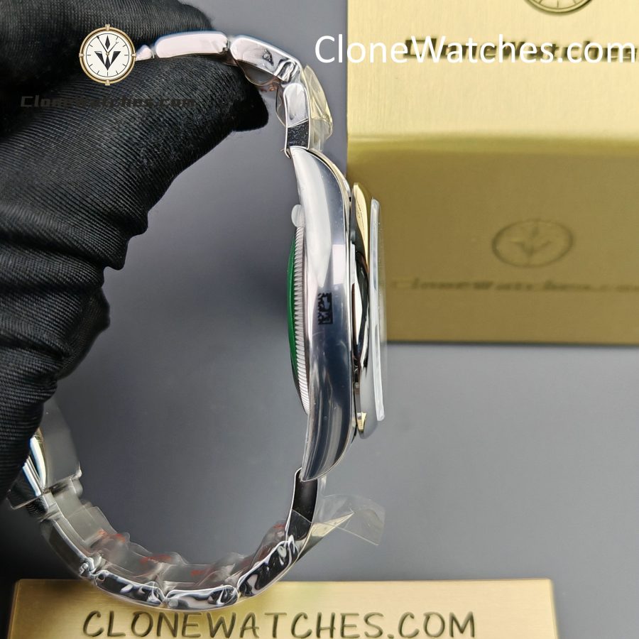 Rolex Super Clone Watches 1:1 Oyster Perpetual Turquoise Blue Dial 36mm M126000-0006 3230 Movement - Image 9