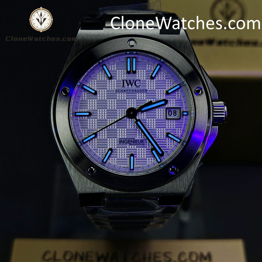 IWC Super Clone Watches 1:1 IW328902 Ingenieur Automatic 40 Silver plated Dial - Image 2
