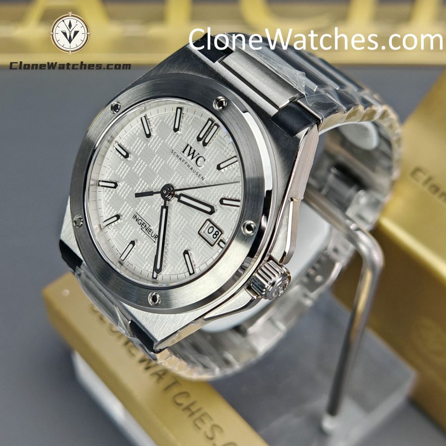 IWC Super Clone Watches 1:1 IW328902 Ingenieur Automatic 40 Silver plated Dial - Image 3