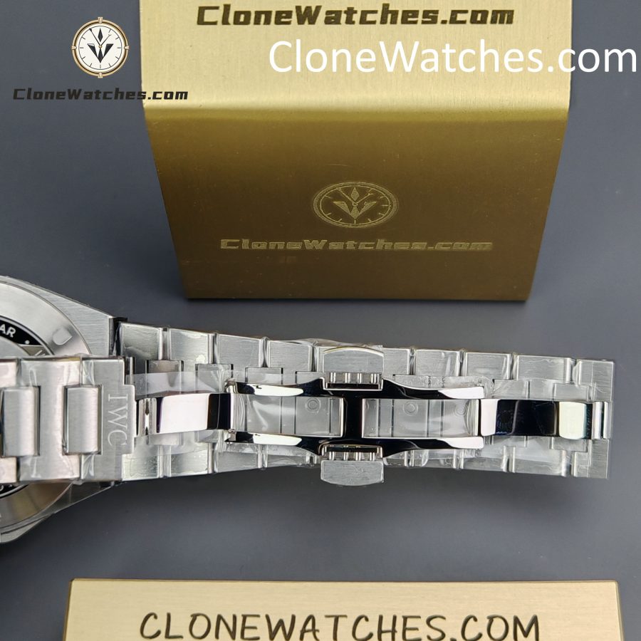 IWC Super Clone Watches 1:1 IW328902 Ingenieur Automatic 40 Silver plated Dial - Image 11