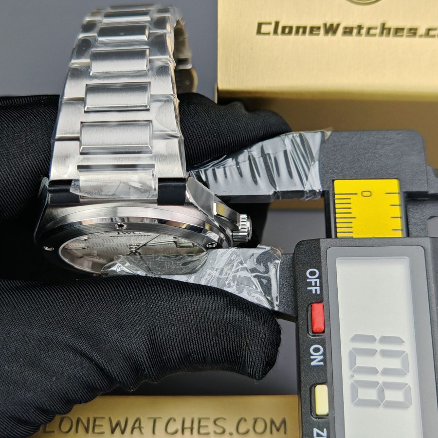 IWC Super Clone Watches 1:1 IW328902 Ingenieur Automatic 40 Silver plated Dial - Image 13