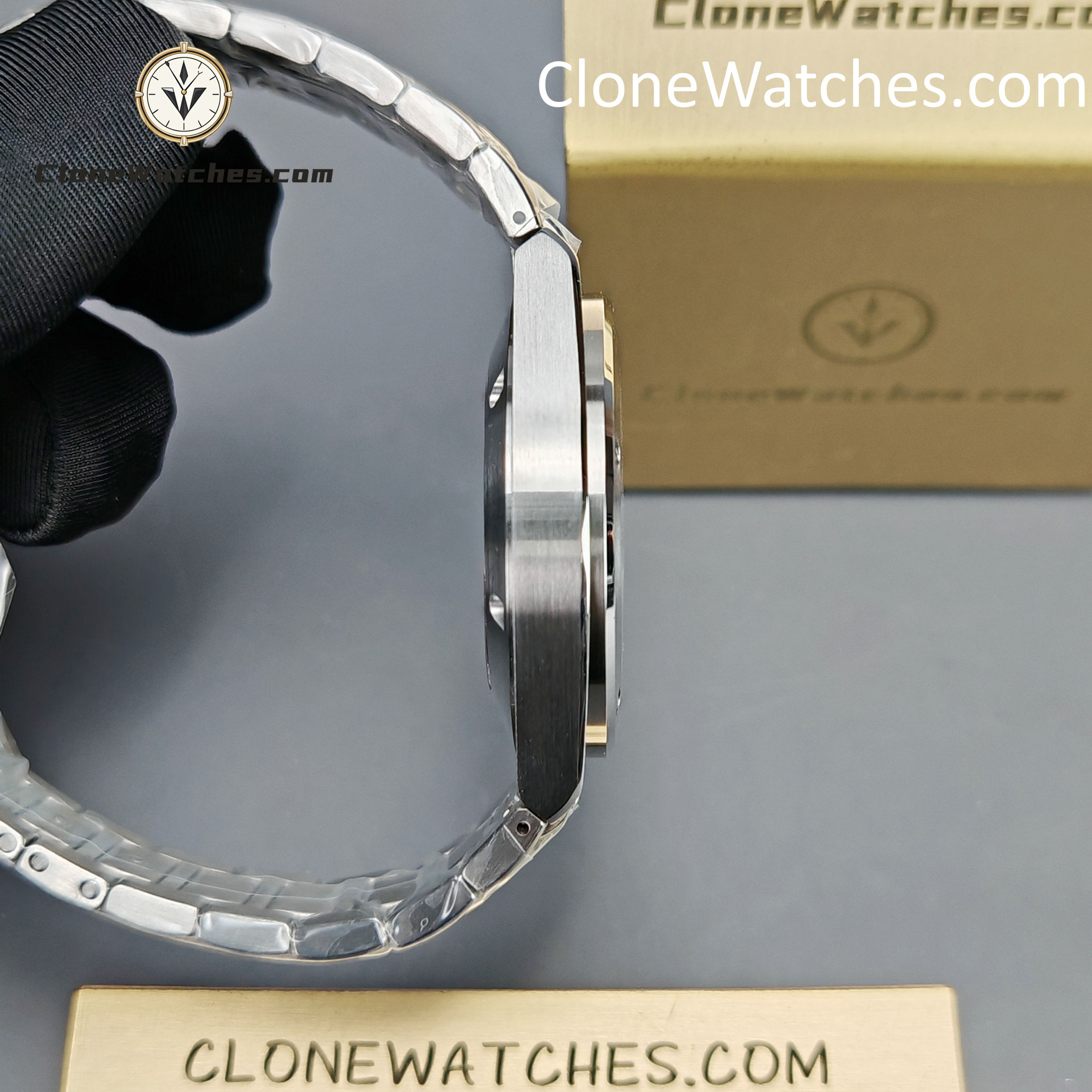 IWC Super Clone Watches 1:1 IW328903 Ingenieur Automatic 40 Aqua Dial - Image 9