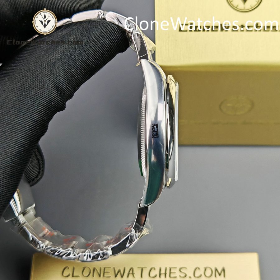 Rolex Super Clone Watches 1:1 Oyster Perpetual Black Dial 36mm M126000-0002 3230 Movement - Image 9
