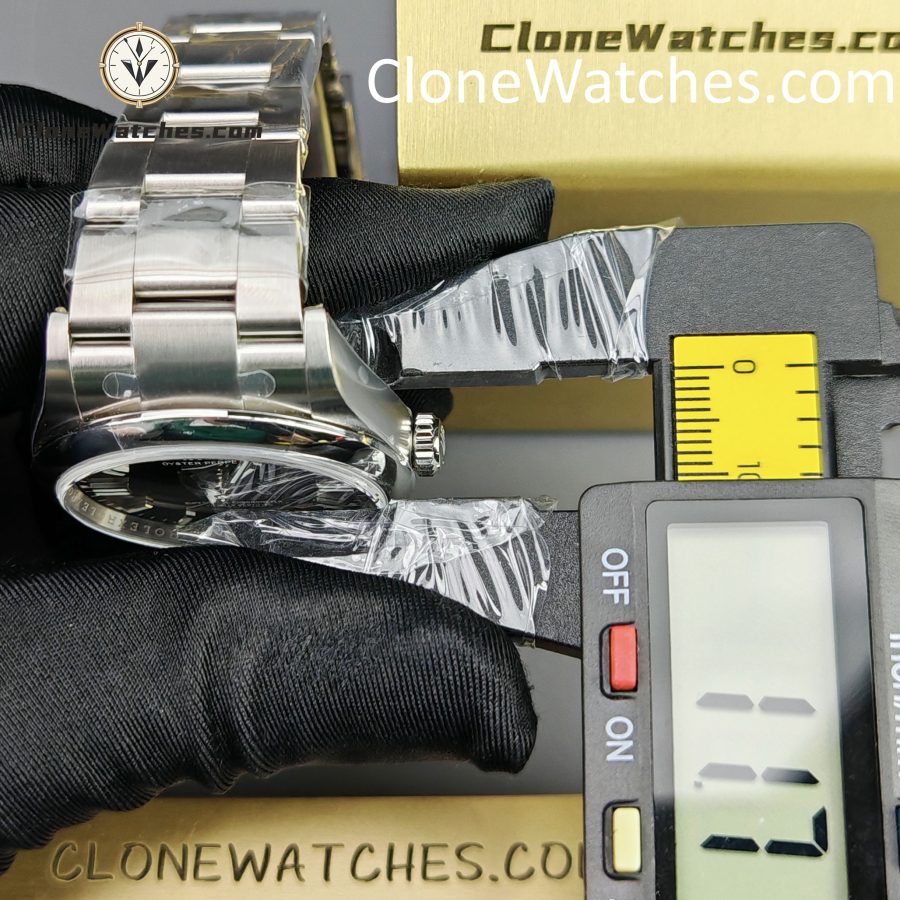 Rolex Super Clone Watches 1:1 Oyster Perpetual Black Dial 36mm M126000-0002 3230 Movement - Image 16