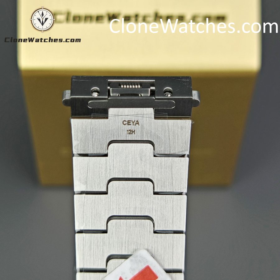 Cartier Super Clone Watches 1:1 Santos Series Gradient Green Dial 39.8MM WSSA0062 - Image 15