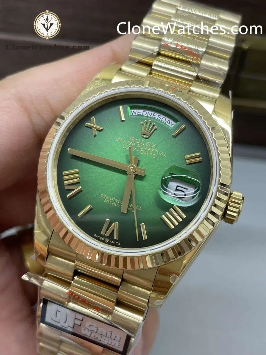 Rolex Super Clone Watches 1:1 Day Date 18K Gold Gradient Green Roman Dial 36mm m128235-0118 3255 Movement - Image 3