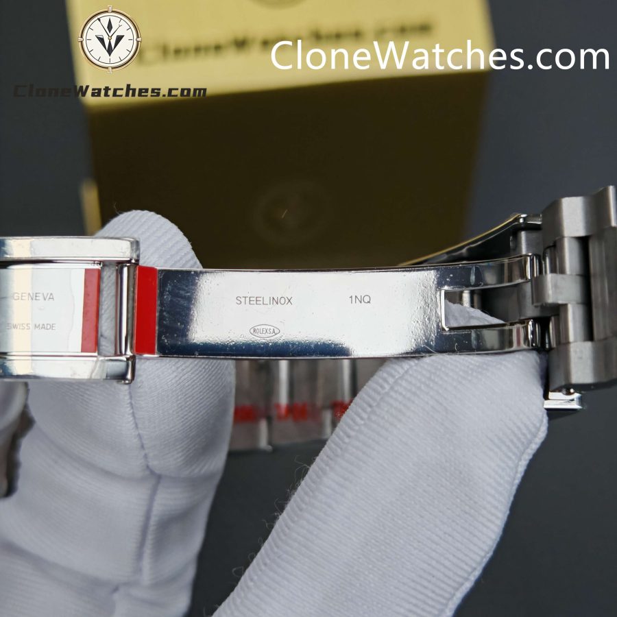 Rolex Super Clone Watches 1:1 GMT Master II 116710LN-0001 Oyster 3186 Movement - Image 13