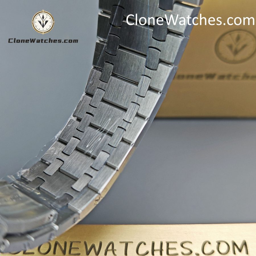 Audemars Piguet Super Clone Watches 1:1 Royal Oak Green Dial 26240 Selfwinding Chronograph - Image 13