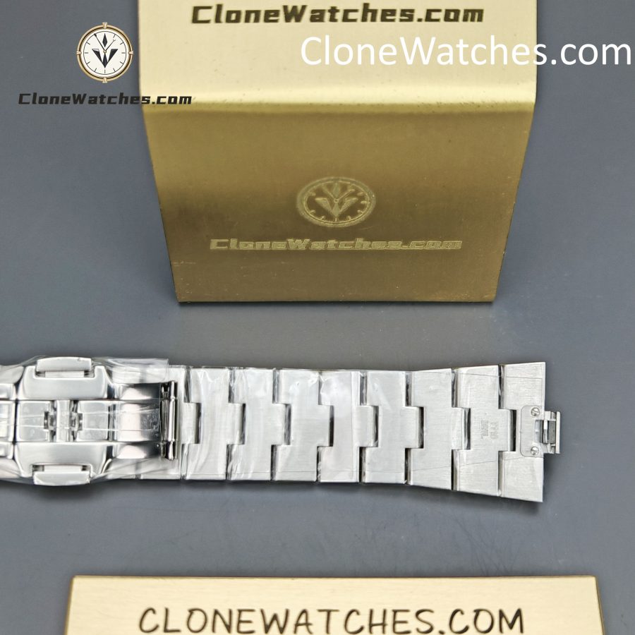 Vacheron Constantin Super Clone Watches 1:1 Overseas 4500V/110A-B146 Coffee Dial - Image 13