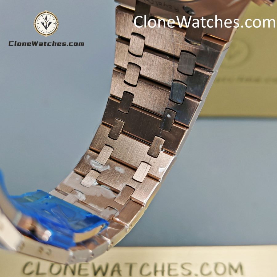 Audemars Piguet Super Clone Watches 1:1 Rose Gold Blue Dial 26240 - Image 13