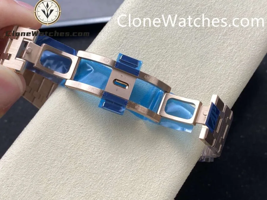 Audemars Piguet Super Clone Watches 1:1 Rose Gold Blue Dial 26240 50th Anniversary Edition - Image 8