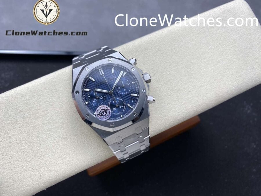 Audemars Piguet Super Clone Watches 1:1Blue Dial 26240 50th Anniversary Edition - Image 4