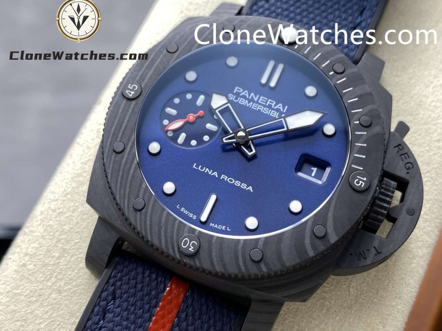 Panerai Super Clone Watches 1:1 Submersible Luna Rossa Carbotech™ PAM01563 Blue Dial - Image 3