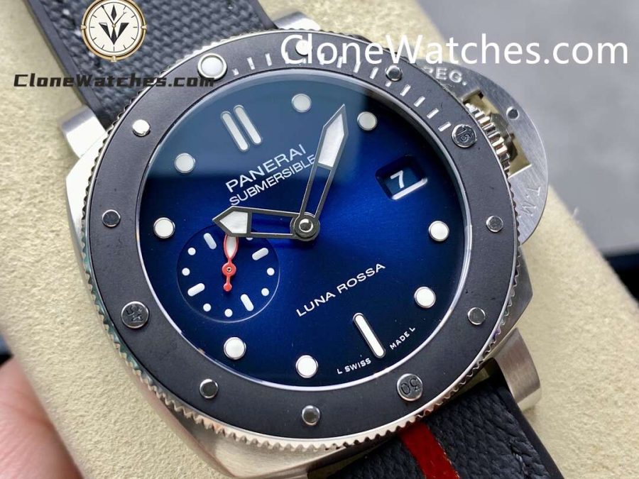 Panerai Super Clone Watches 1:1 Submersible Luna Rossa PAM01565 Blue Dial 42mm - Image 3