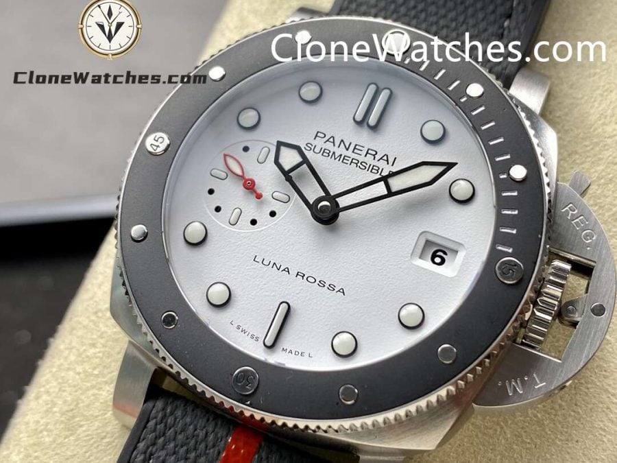 Panerai Super Clone Watches 1:1 Submersible Luna Rossa PAM01579 White Dial 42mm - Image 3