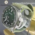 Panerai Super Clone Watches 1:1 Submersible QuarantaQuattro Verde Smeraldo PAM01287 New version - Image 3