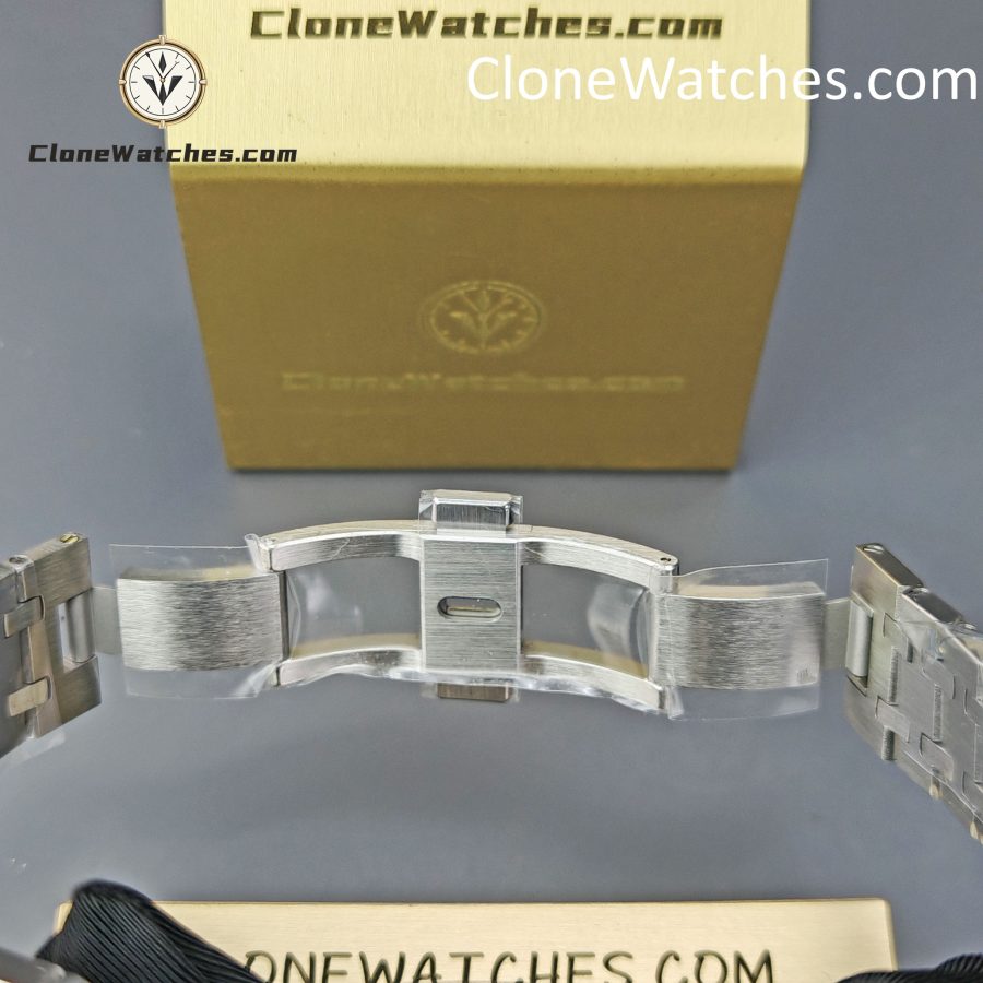 Audemars Piguet Super Clone Watches 1:1 Royal Oak Black Dial 26240 Selfwinding Chronograph - Image 14