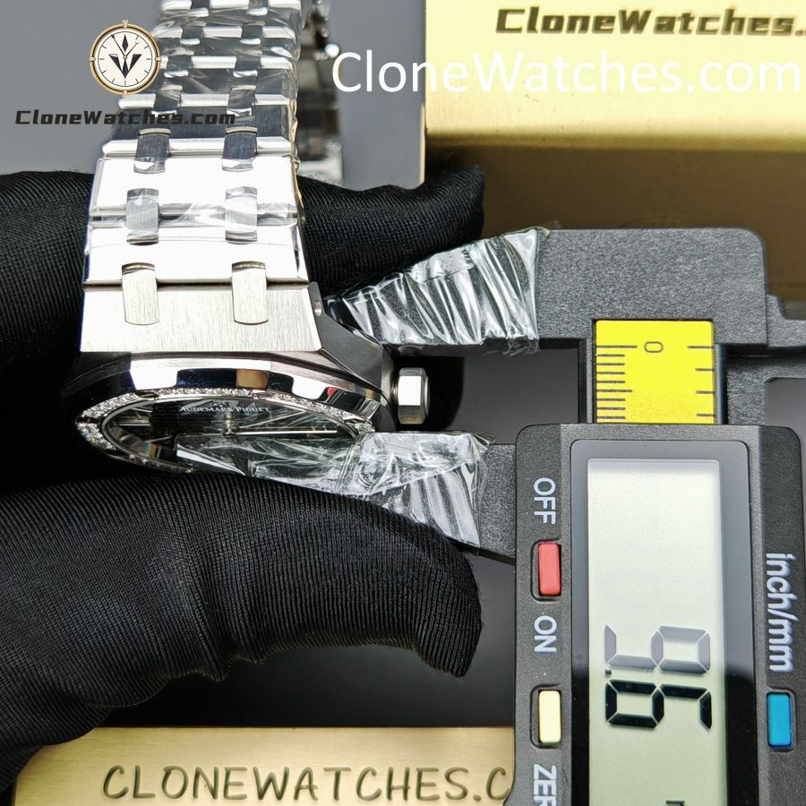 Audemars Piguet Super Clone Watches 1:1 Royal Oak 15451ST Grey Dial 37MM - Image 15