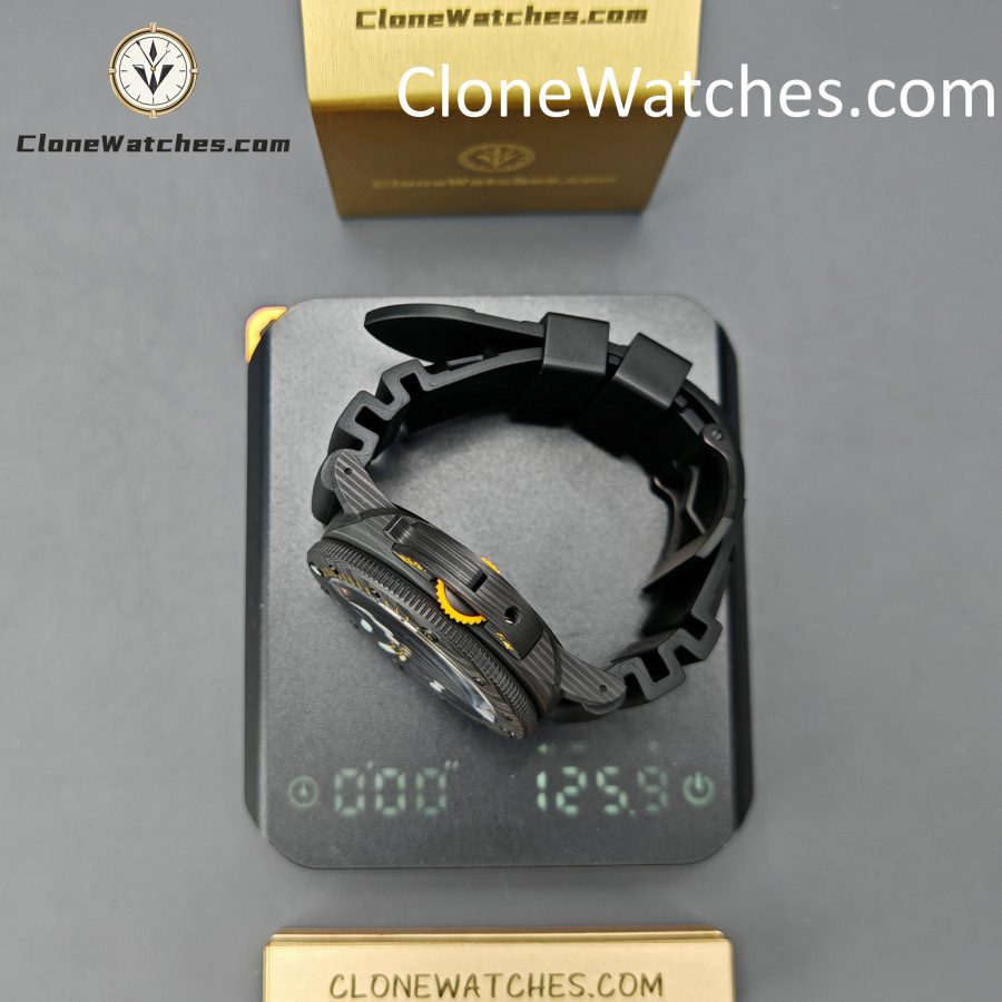 Panerai Super Clone Watches 1:1 Submersible GMT Carbotech™ PAM01324 44mm - Image 14