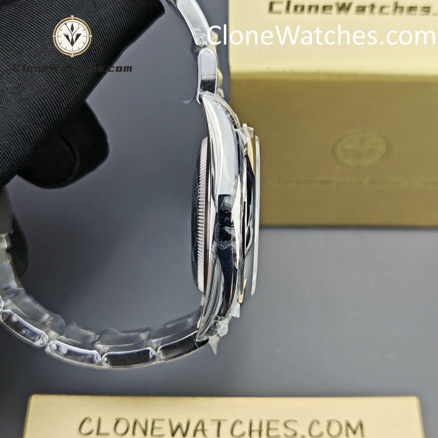 Rolex Super Clone Watches 1:1 Oyster Perpetual Silver Dial 36mm m126000-0001 3230 Movement - Image 9