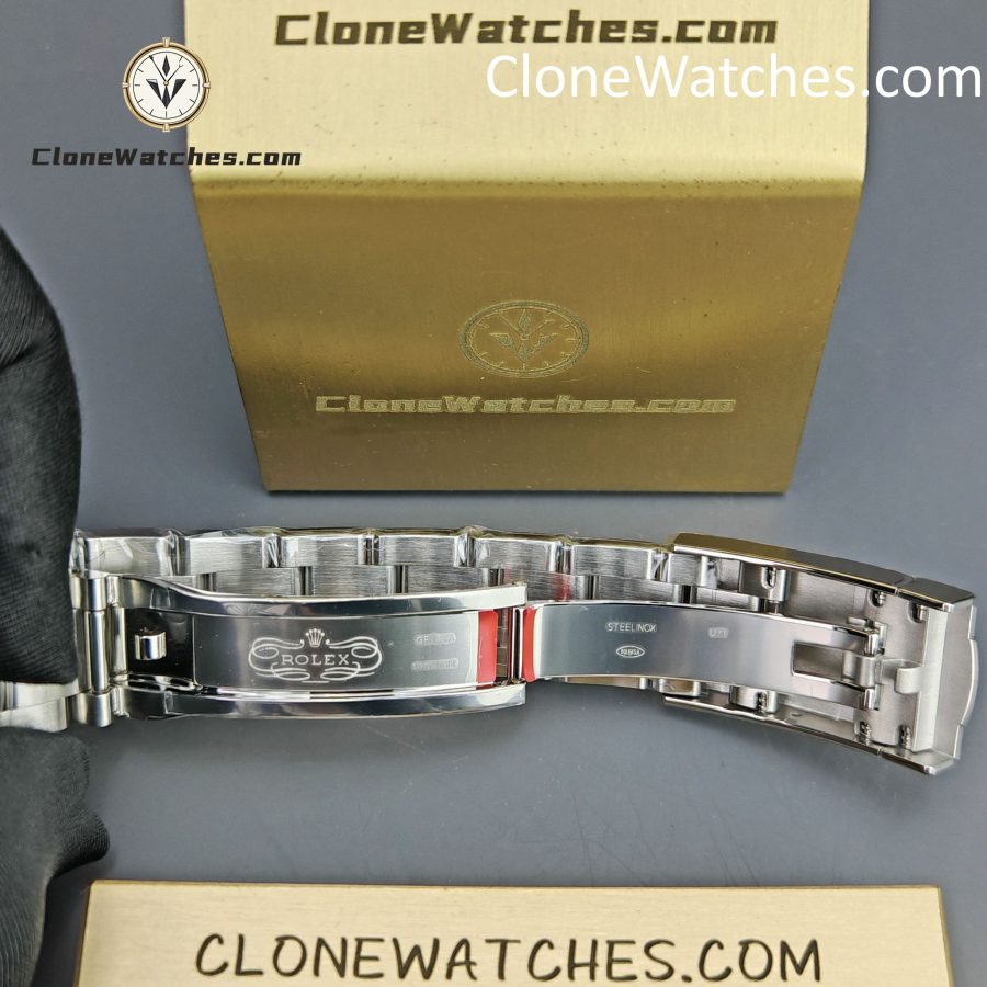 Rolex Super Clone Watches 1:1 Oyster Perpetual Silver Dial 36mm m126000-0001 3230 Movement - Image 12