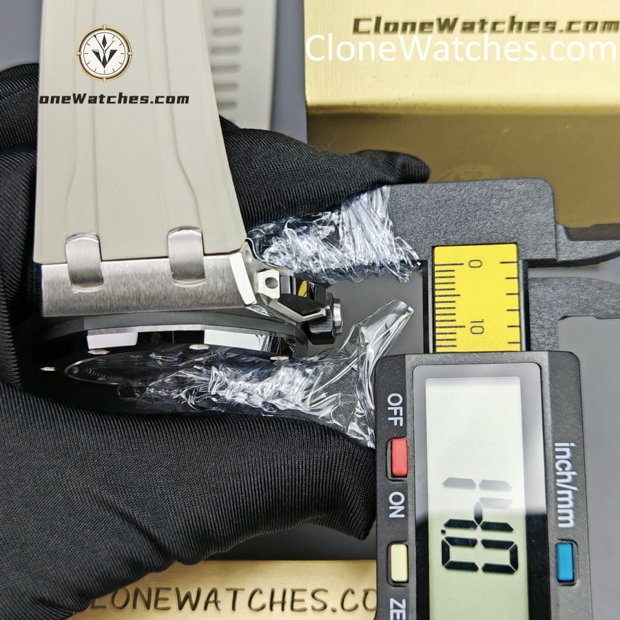 Audemars Piguet Super Clone Watches 1:1 Royal Oak Offshore Taupe Dial 26420 Selfwinding Chronograph - Image 15