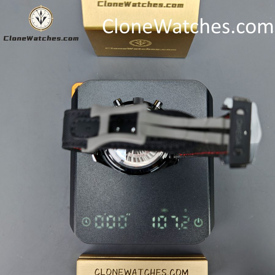 OMEGA Super Clone Watches 1:1 Speedmaster Dark Side of the Moon 311.92.44.51.01.005 44.25mm - Image 15