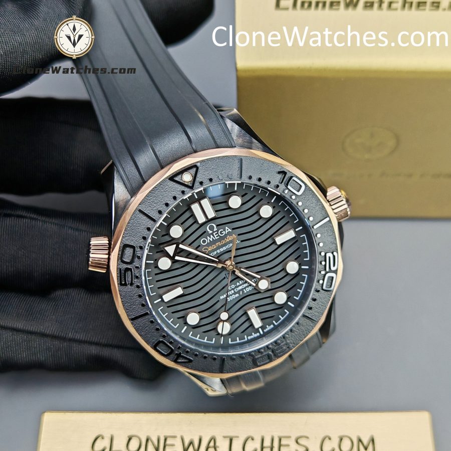 OMEGA Super Clone Watches 1:1 Seamaster  Diver 300M 210.62.44.20.01.001 42MM - Image 5