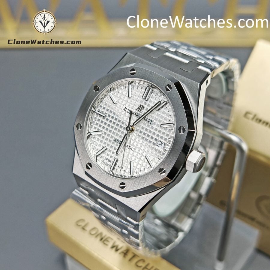 Audemars Piguet Super Clone Watches 1:1 Royal Oak 15450 White Dial 37MM - Image 3