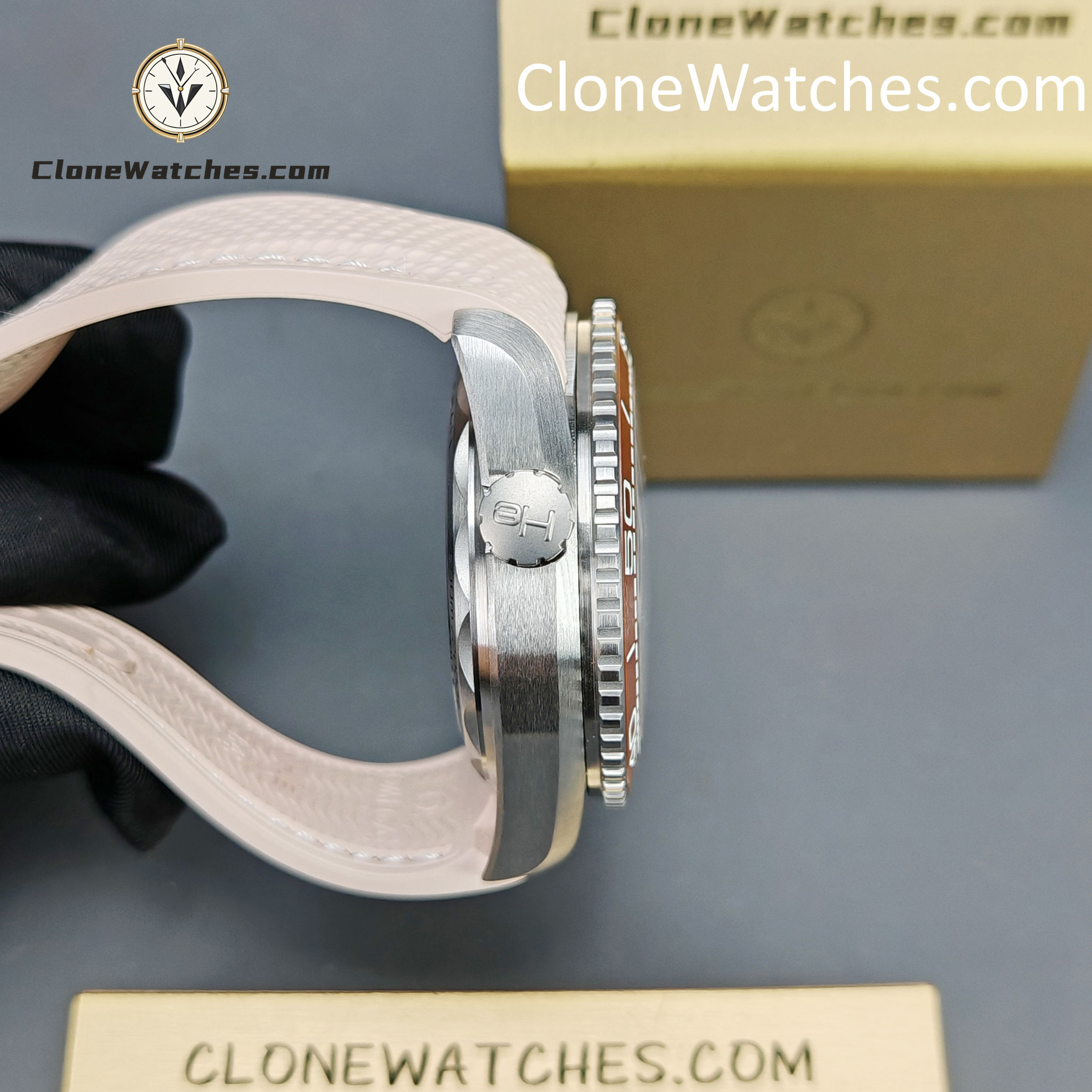 OMEGA Super Clone Watches 1:1 Seamaster Planet Ocean 600m 215.32.44.21.09.001 43.5MM - Image 8