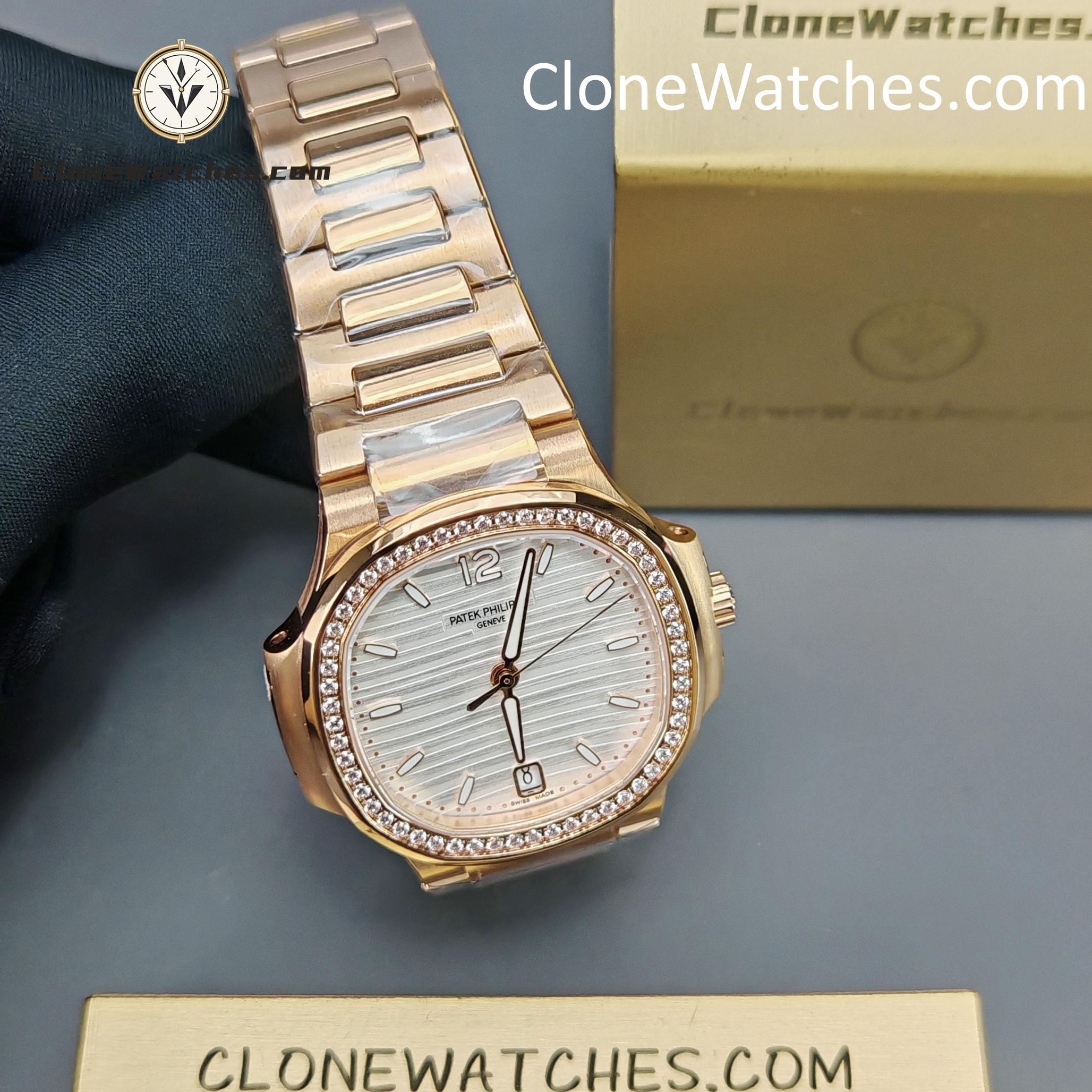 Patek Philippe Super Clone Watches 1:1 Nautilus Rose Gold White Dial 7118/1200R-001 35.2 mm - Image 5