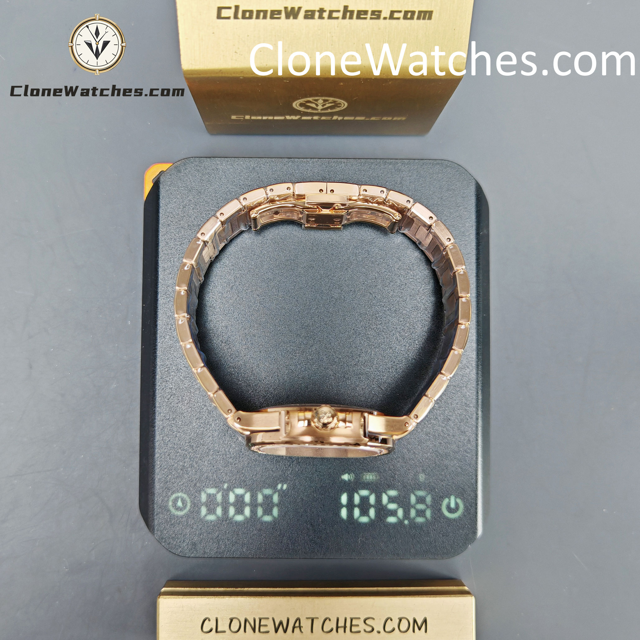 Patek Philippe Super Clone Watches 1:1 Nautilus Rose Gold White Dial 7118/1200R-001 35.2 mm - Image 16