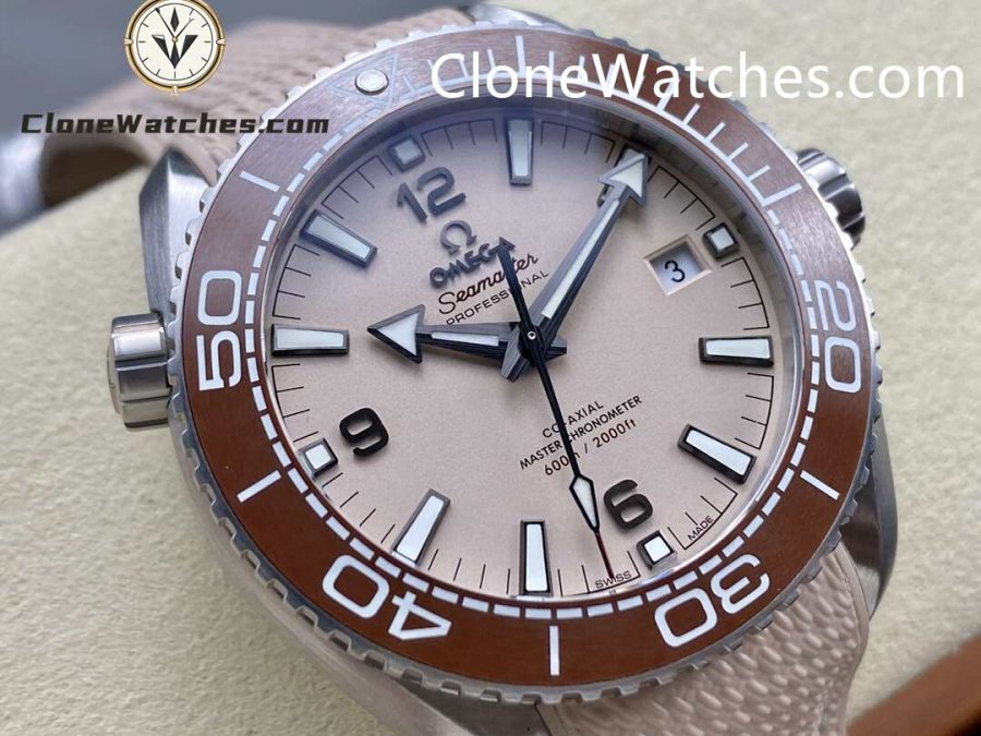 OMEGA Super Clone Watches 1:1 Seamaster Planet Ocean 600m 215.32.44.21.09.001 43.5MM - Image 2