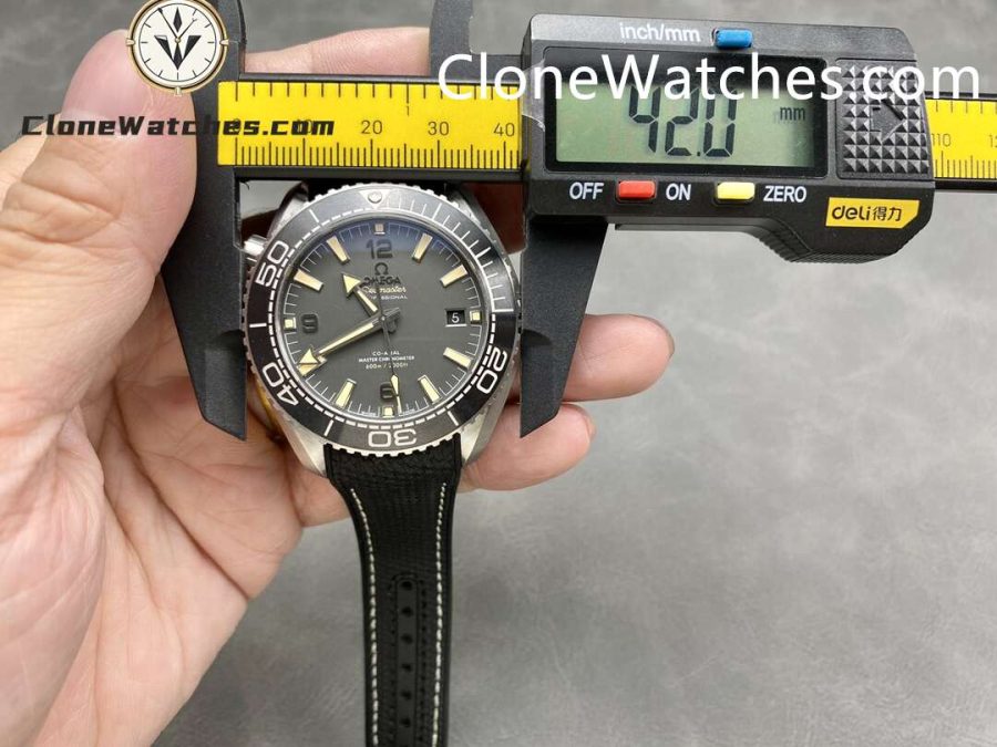 OMEGA Super Clone Watches 1:1 Seamaster Planet Ocean 600m 215.32.44.21.01.002 43.5MM - Image 9