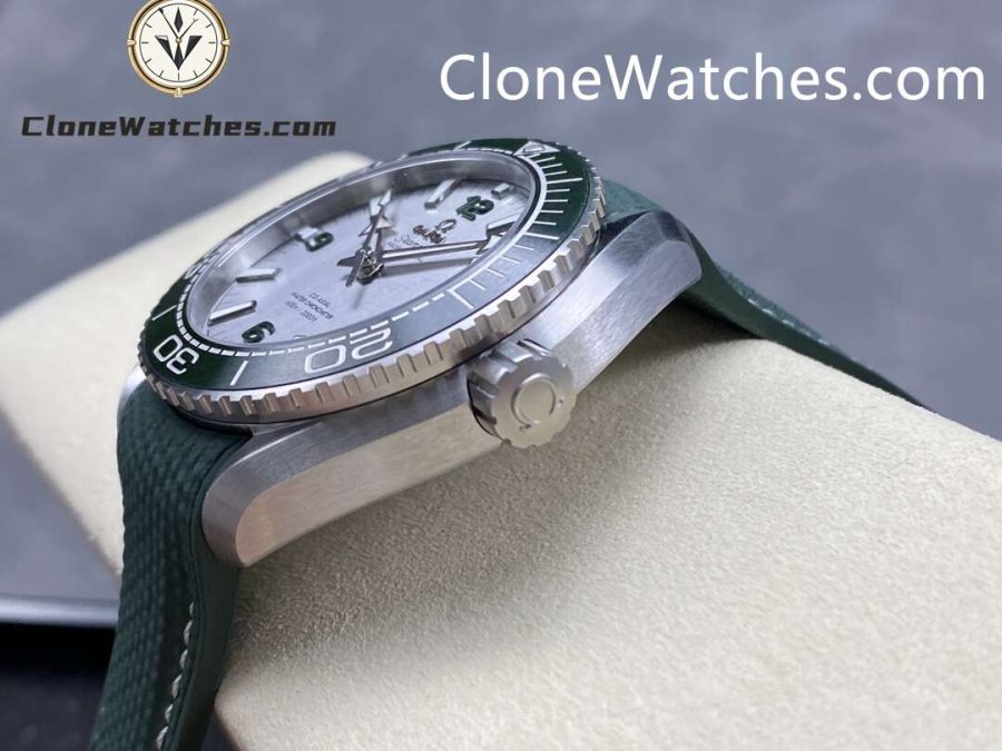 OMEGA Super Clone Watches 1:1 Seamaster Planet Ocean 600m 215.32.44.21.06.001 43.5MM - Image 6