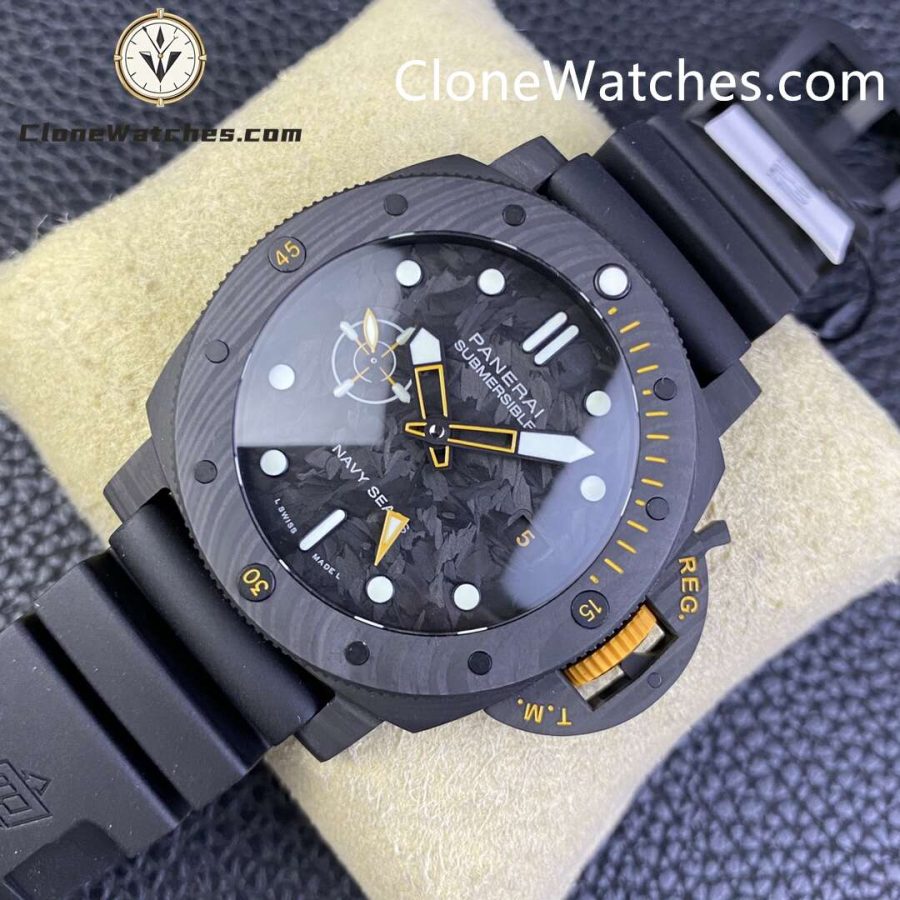 Panerai Super Clone Watches 1:1 Submersible GMT Carbotech™ PAM01324 44mm - Image 4