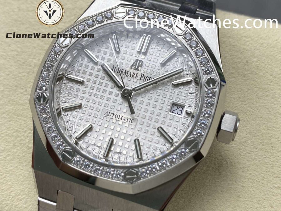 Audemars Piguet Super Clone Watches 1:1 Royal Oak 15453 «Qeii Cup 2017» White Dial 37MM - Image 3
