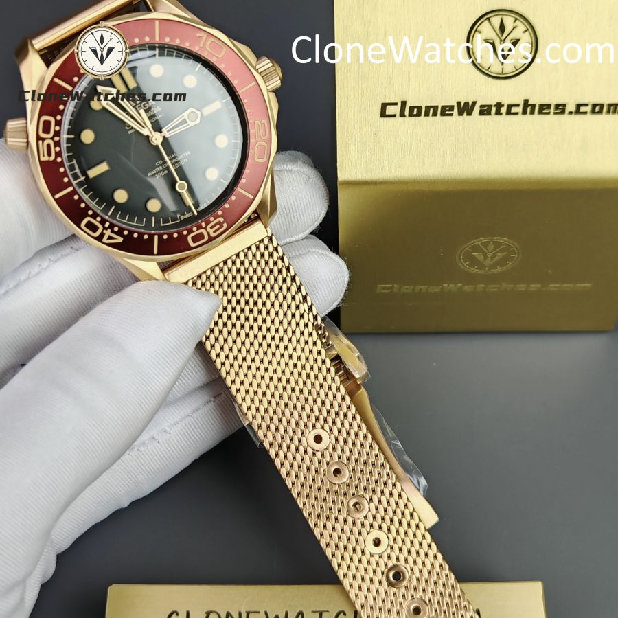 OMEGA Super Clone Watches 1:1 Seamaster Diver 300M 210.90.42.20.01.003 42mm - Image 4