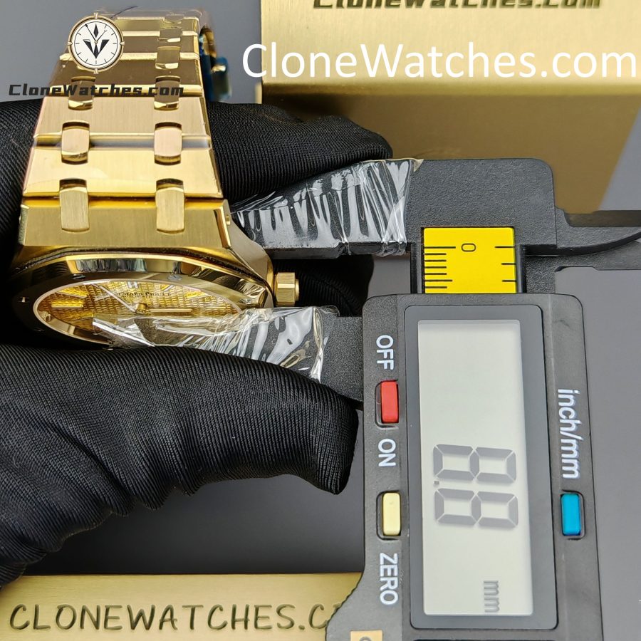 Audemars Piguet Super Clone Watches 1:1 Royal Oak “Jumbo” Extra-Thin Gold Dial 15202BA 39mm - Image 15