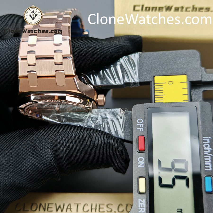 Audemars Piguet Super Clone Watches 1:1 Royal Oak Selfwinding 77351OR 34MM - Image 15
