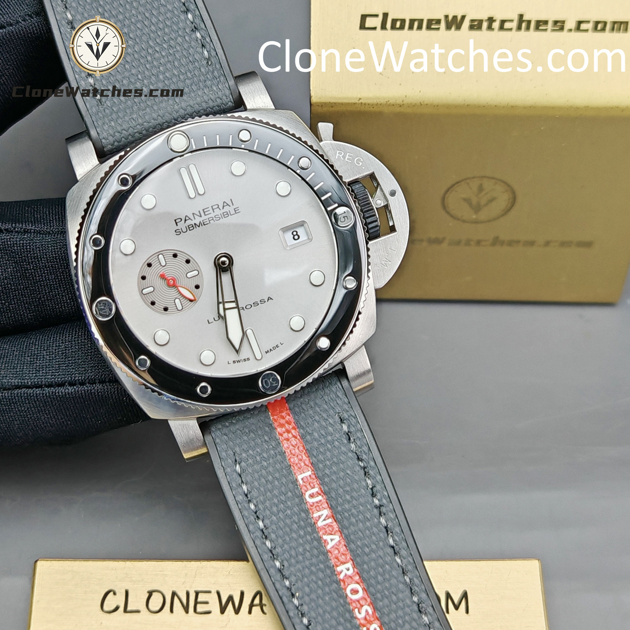 Panerai Super Clone Watches 1:1 Submersible QuarantaQuattro Luna Rossa PAM01681 44mm - Image 6