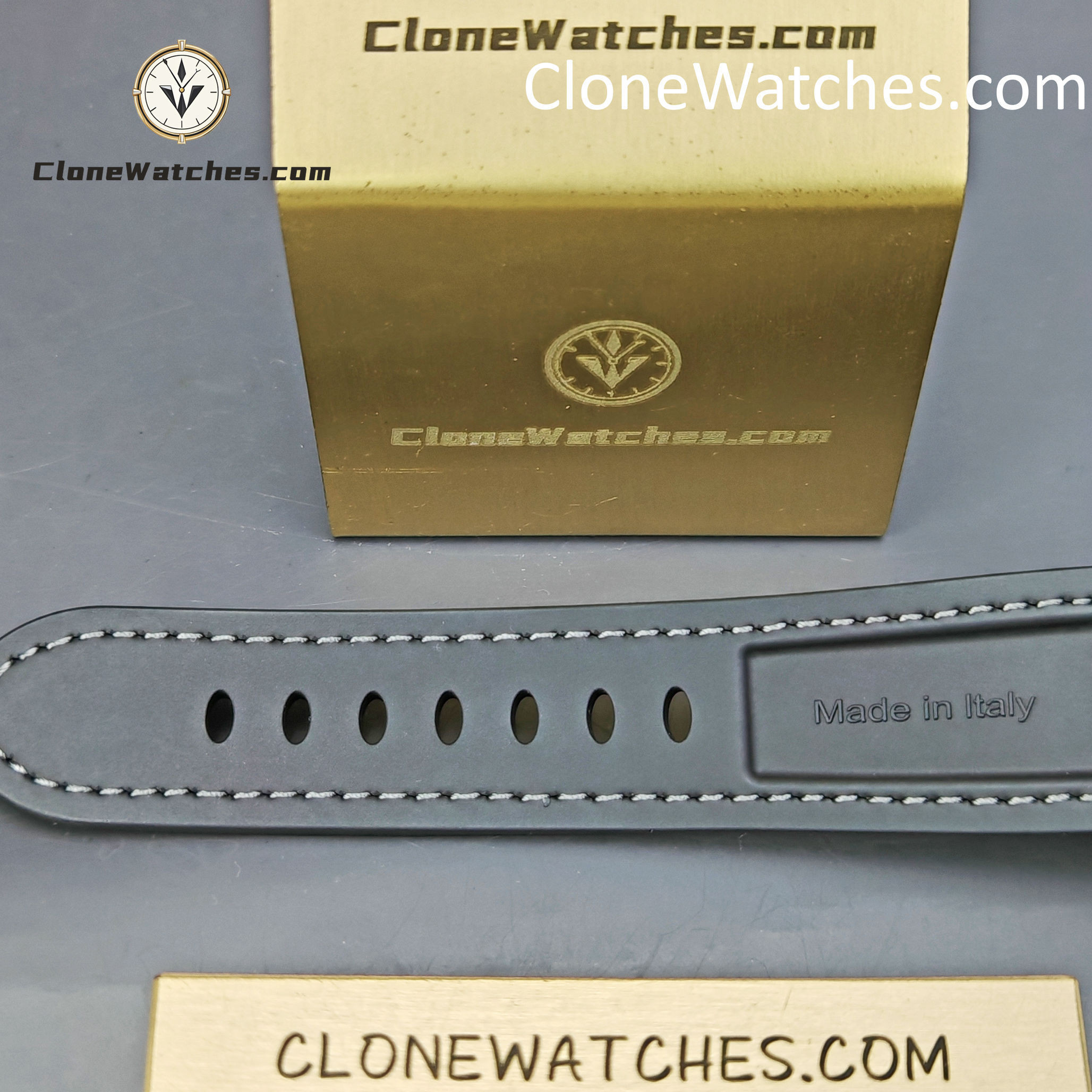 Panerai Super Clone Watches 1:1 Submersible QuarantaQuattro Luna Rossa PAM01681 44mm - Image 11