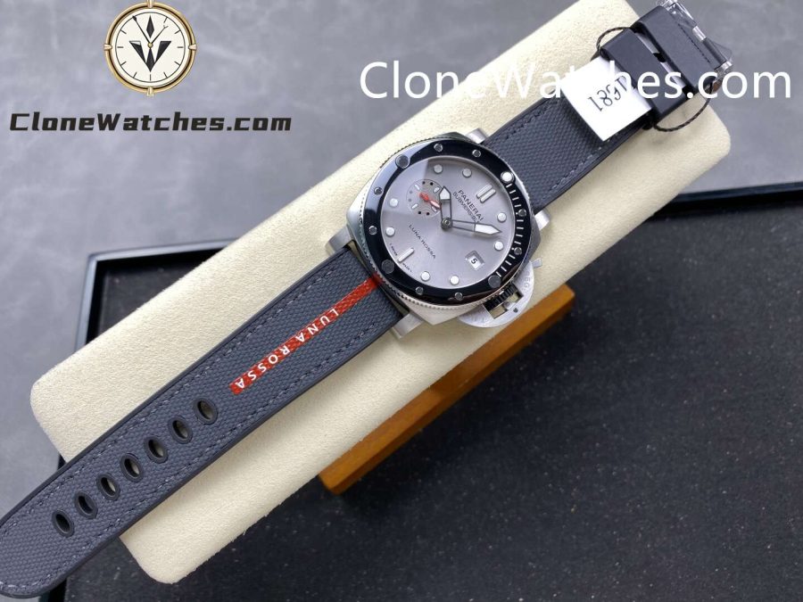 Panerai Super Clone Watches 1:1 Submersible QuarantaQuattro Luna Rossa PAM01681 44mm - Image 4