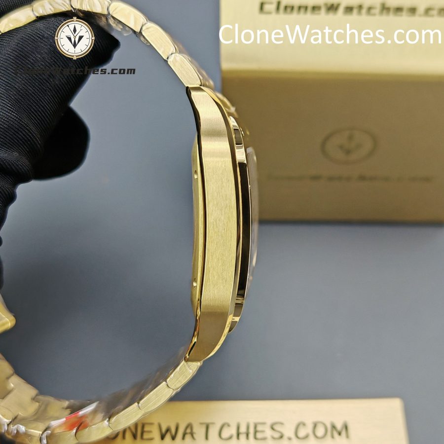 Cartier Super Clone Watches 1:1 Santos 18K Gold White Dial 39.8MM WGSA0009 - Image 8