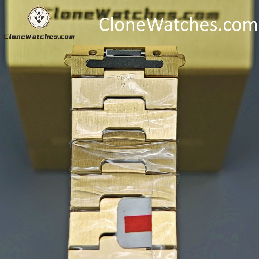 Cartier Super Clone Watches 1:1 Santos 18K Gold White Dial 39.8MM WGSA0009 - Image 12