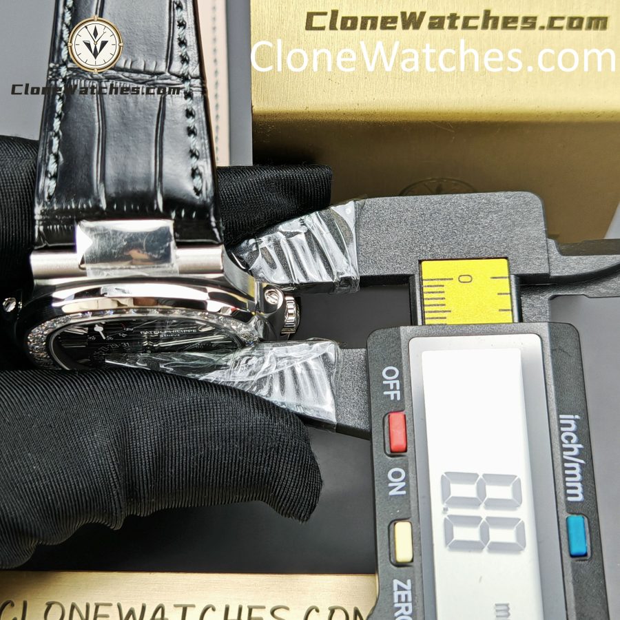 Patek Philippe Super Clone Watches 1:1 Nautilus 5712 Gray Dial Diamond Bezel - Image 13